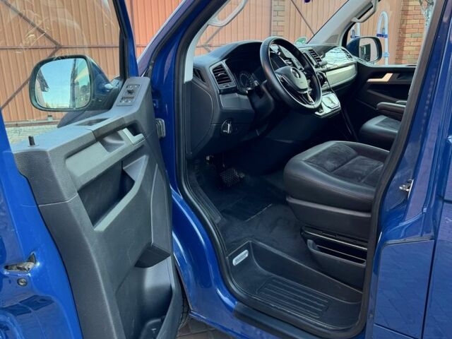 Синій Фольксваген Мультиван, об'ємом двигуна 2 л та пробігом 220 тис. км за 30500 $, фото 7 на Automoto.ua