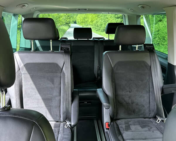 Синий Фольксваген Мультиван, объемом двигателя 1.97 л и пробегом 215 тыс. км за 39000 $, фото 7 на Automoto.ua