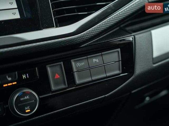 Синий Фольксваген Мультиван, объемом двигателя 1.97 л и пробегом 214 тыс. км за 50900 $, фото 29 на Automoto.ua