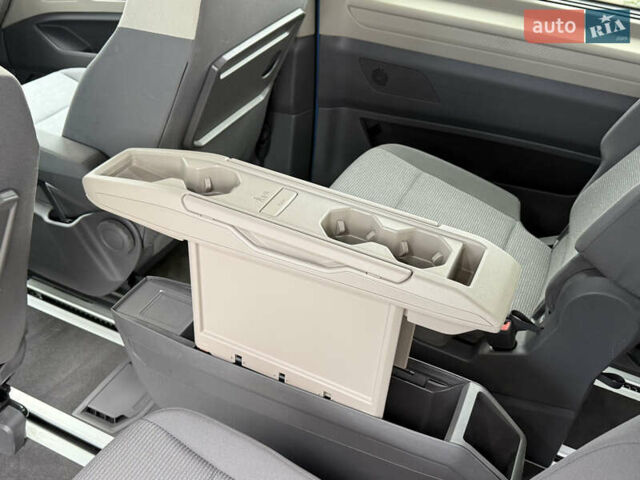 Синий Фольксваген Мультиван, объемом двигателя 1.97 л и пробегом 58 тыс. км за 59990 $, фото 29 на Automoto.ua