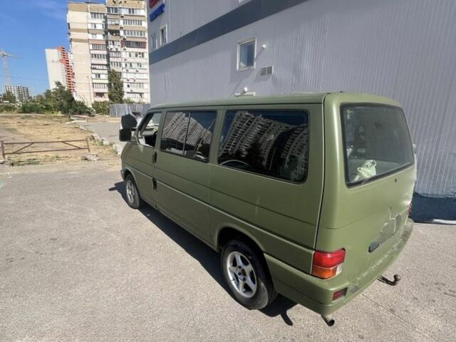Фольксваген Мультиван 1996 в Киеве на Automoto.ua Зеленый Фольксваген Мультиван, объемом двигателя 2.5 л и пробегом 350 тыс. км за 3300 $, фото 4 на Automoto.ua