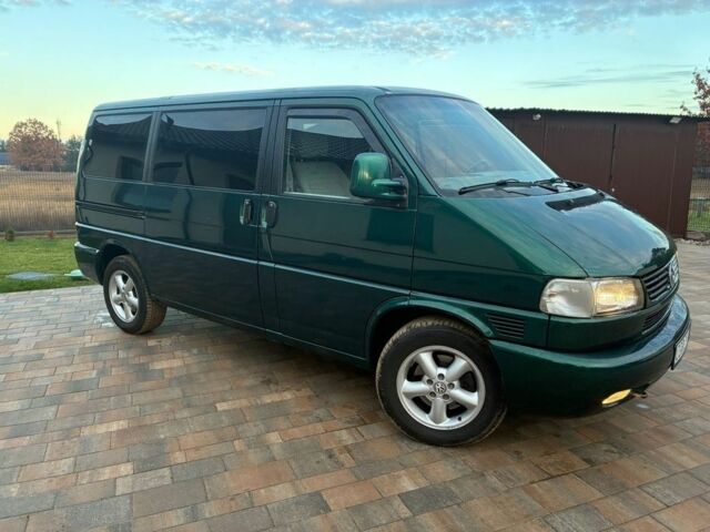 Зелений Фольксваген Мультиван, об'ємом двигуна 2.5 л та пробігом 302 тис. км за 3100 $, фото 2 на Automoto.ua