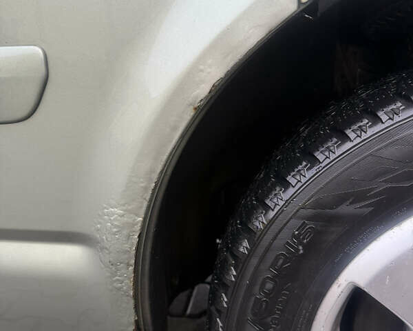 Зелений Фольксваген Мультиван, об'ємом двигуна 2.46 л та пробігом 320 тис. км за 11000 $, фото 7 на Automoto.ua