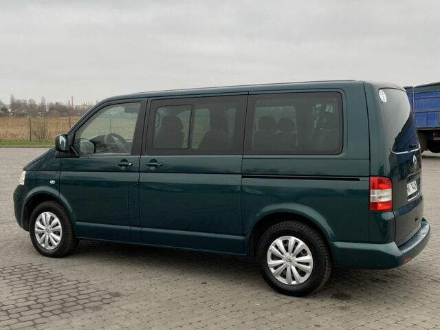 Зелений Фольксваген Мультиван, об'ємом двигуна 2.5 л та пробігом 311 тис. км за 5350 $, фото 5 на Automoto.ua