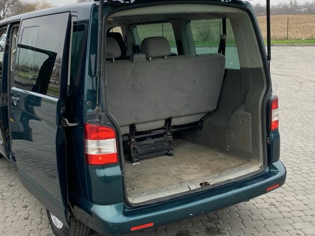 Зелений Фольксваген Мультиван, об'ємом двигуна 2.5 л та пробігом 311 тис. км за 5350 $, фото 19 на Automoto.ua