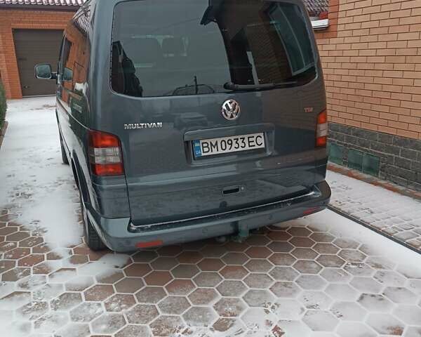 Зеленый Фольксваген Мультиван, объемом двигателя 2.5 л и пробегом 347 тыс. км за 14400 $, фото 11 на Automoto.ua