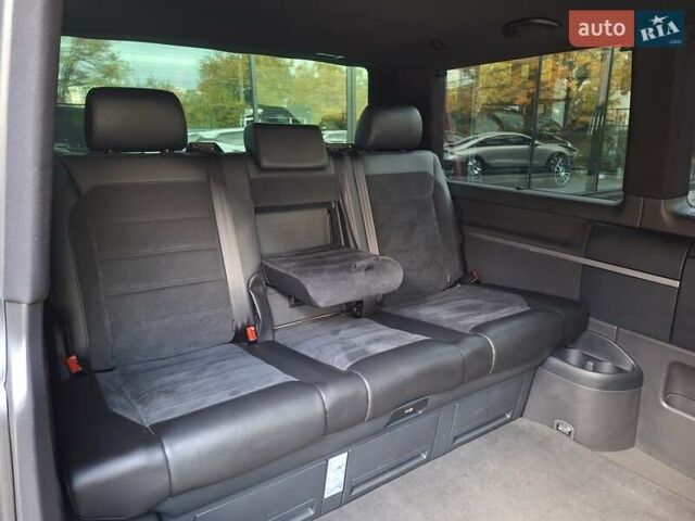 Зеленый Фольксваген Мультиван, объемом двигателя 1.97 л и пробегом 353 тыс. км за 26900 $, фото 14 на Automoto.ua