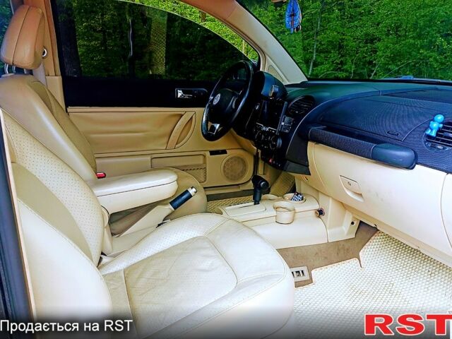 Черный Фольксваген Нью Битл, объемом двигателя 1.9 л и пробегом 333 тыс. км за 5000 $, фото 6 на Automoto.ua