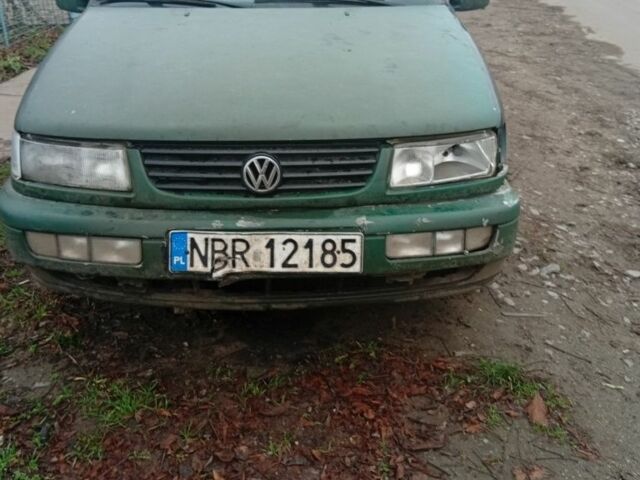 Зеленый Фольксваген Парати, объемом двигателя 0 л и пробегом 350 тыс. км за 946 $, фото 3 на Automoto.ua