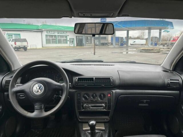 Зеленый Фольксваген Парати, объемом двигателя 1.9 л и пробегом 300 тыс. км за 2600 $, фото 4 на Automoto.ua