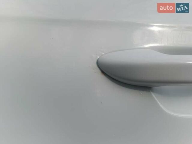 Белый Фольксваген Пассат Альтрак, объемом двигателя 2 л и пробегом 333 тыс. км за 12000 $, фото 15 на Automoto.ua