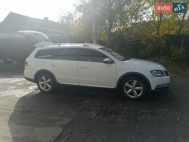 Белый Фольксваген Пассат Альтрак, объемом двигателя 2 л и пробегом 333 тыс. км за 12000 $, фото 24 на Automoto.ua