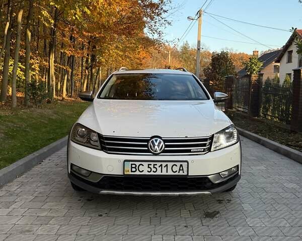 Белый Фольксваген Пассат Альтрак, объемом двигателя 1.97 л и пробегом 381 тыс. км за 12600 $, фото 7 на Automoto.ua