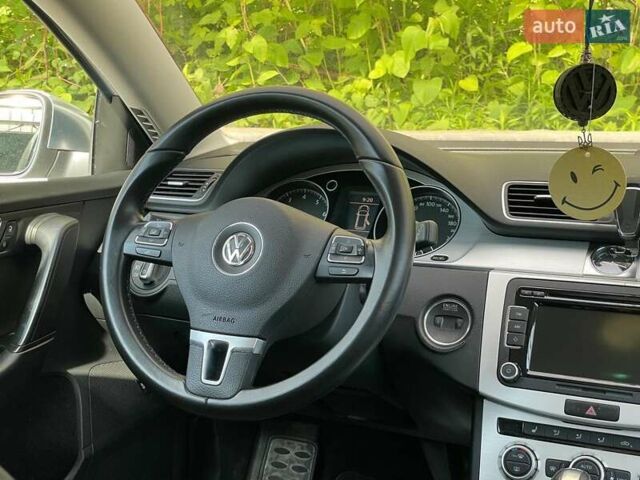 Белый Фольксваген Пассат Альтрак, объемом двигателя 2 л и пробегом 180 тыс. км за 11490 $, фото 15 на Automoto.ua