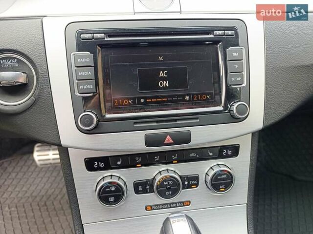 Белый Фольксваген Пассат Альтрак, объемом двигателя 2 л и пробегом 206 тыс. км за 13999 $, фото 12 на Automoto.ua