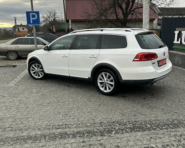 Белый Фольксваген Пассат Альтрак, объемом двигателя 2 л и пробегом 315 тыс. км за 11999 $, фото 7 на Automoto.ua