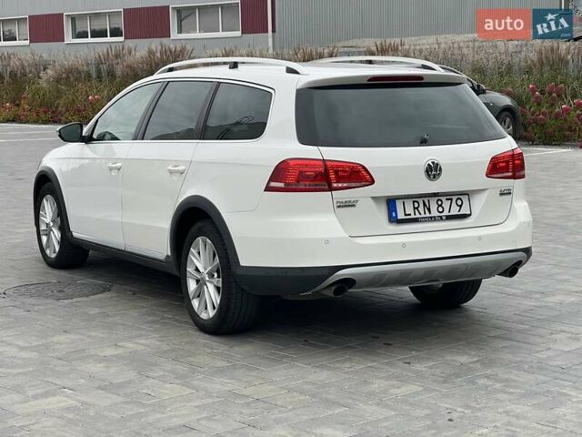 Белый Фольксваген Пассат Альтрак, объемом двигателя 2 л и пробегом 310 тыс. км за 11200 $, фото 12 на Automoto.ua