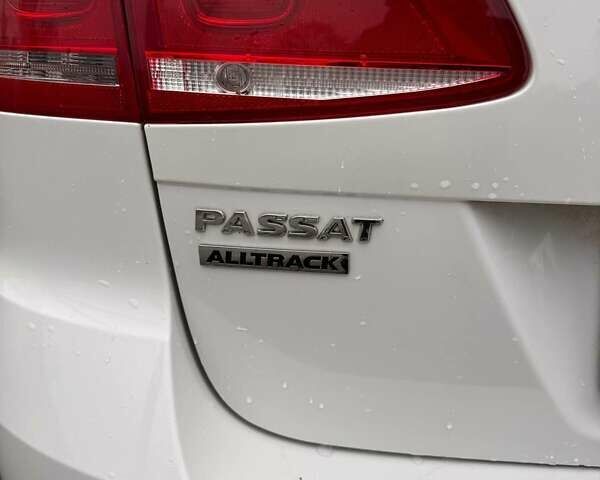 Белый Фольксваген Пассат Альтрак, объемом двигателя 2 л и пробегом 268 тыс. км за 11250 $, фото 13 на Automoto.ua