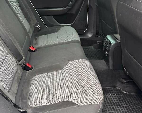 Белый Фольксваген Пассат Альтрак, объемом двигателя 2 л и пробегом 268 тыс. км за 11250 $, фото 42 на Automoto.ua