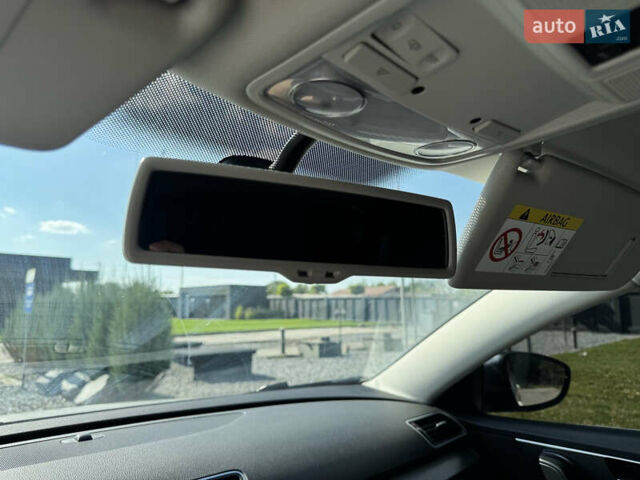 Белый Фольксваген Пассат Альтрак, объемом двигателя 2 л и пробегом 270 тыс. км за 13500 $, фото 33 на Automoto.ua