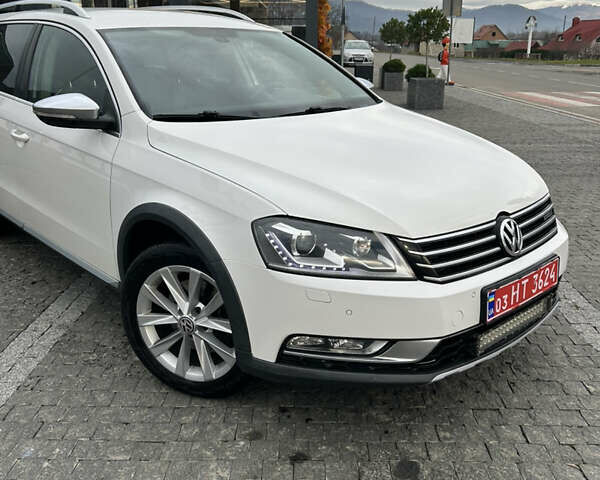 Белый Фольксваген Пассат Альтрак, объемом двигателя 2 л и пробегом 315 тыс. км за 11999 $, фото 9 на Automoto.ua