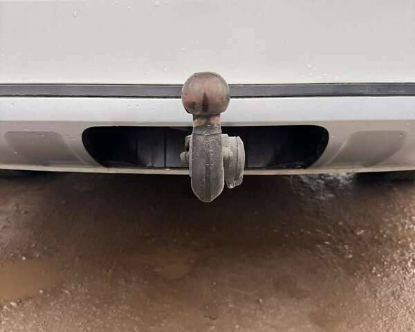 Белый Фольксваген Пассат Альтрак, объемом двигателя 2 л и пробегом 268 тыс. км за 11250 $, фото 17 на Automoto.ua