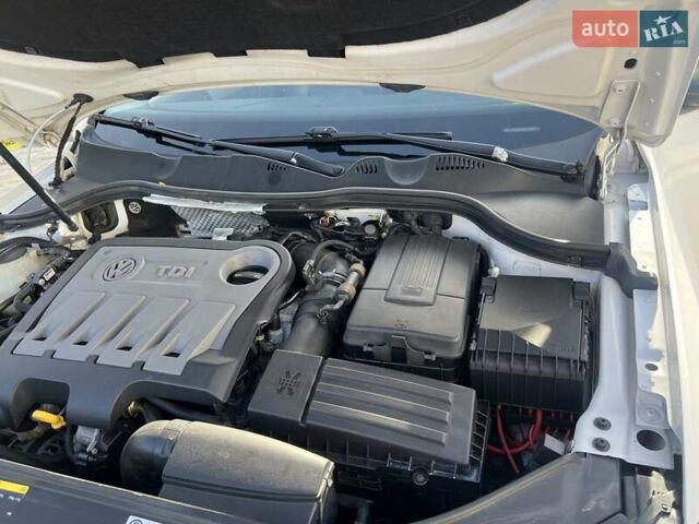 Белый Фольксваген Пассат Альтрак, объемом двигателя 2 л и пробегом 310 тыс. км за 10950 $, фото 22 на Automoto.ua