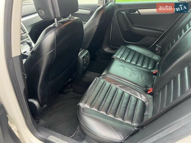 Белый Фольксваген Пассат Альтрак, объемом двигателя 2 л и пробегом 310 тыс. км за 10950 $, фото 18 на Automoto.ua