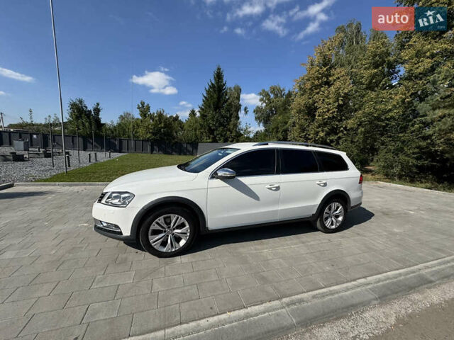 Белый Фольксваген Пассат Альтрак, объемом двигателя 2 л и пробегом 270 тыс. км за 13500 $, фото 7 на Automoto.ua
