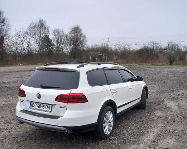 Белый Фольксваген Пассат Альтрак, объемом двигателя 2 л и пробегом 337 тыс. км за 13300 $, фото 11 на Automoto.ua