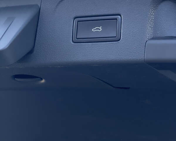 Белый Фольксваген Пассат Альтрак, объемом двигателя 2 л и пробегом 300 тыс. км за 16600 $, фото 16 на Automoto.ua