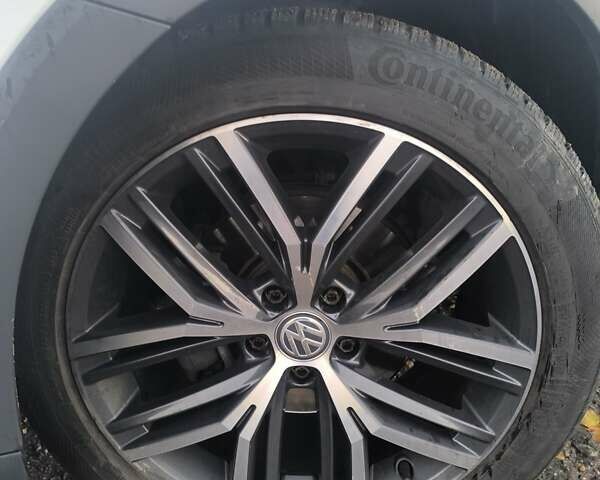 Білий Фольксваген Пассат Альтрак, об'ємом двигуна 1.97 л та пробігом 249 тис. км за 19500 $, фото 11 на Automoto.ua