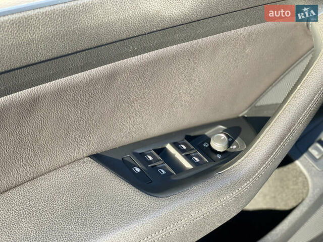 Белый Фольксваген Пассат Альтрак, объемом двигателя 2 л и пробегом 300 тыс. км за 16600 $, фото 17 на Automoto.ua