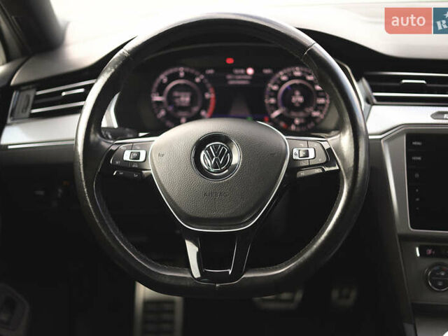 Белый Фольксваген Пассат Альтрак, объемом двигателя 1.97 л и пробегом 274 тыс. км за 20700 $, фото 20 на Automoto.ua