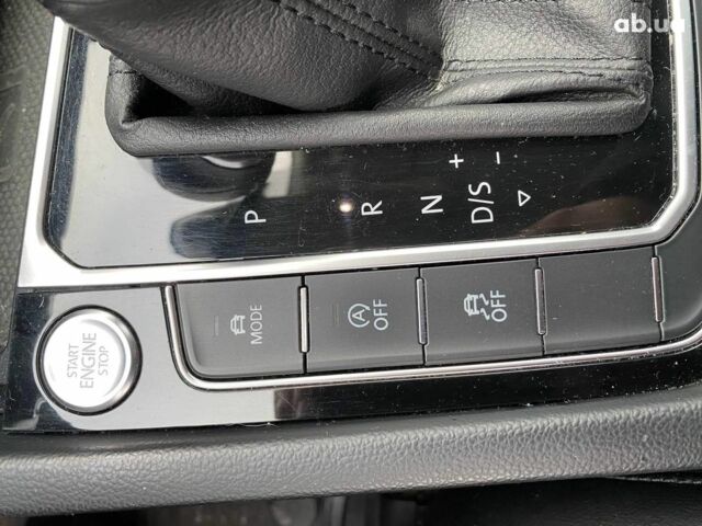 Білий Фольксваген Пассат Альтрак, об'ємом двигуна 2 л та пробігом 267 тис. км за 19890 $, фото 18 на Automoto.ua