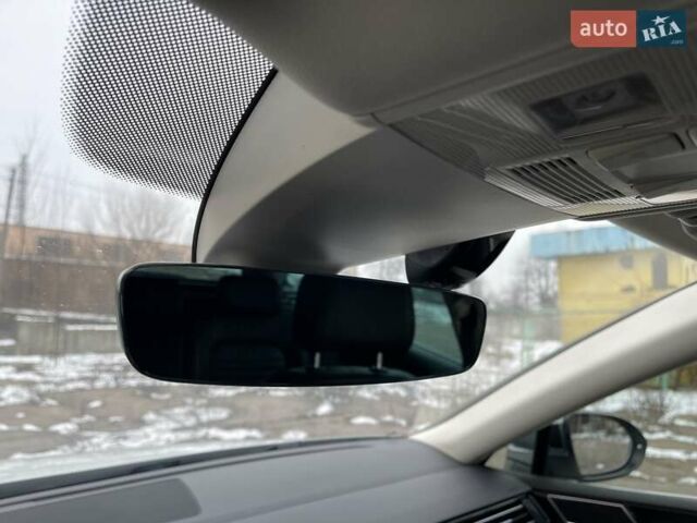 Белый Фольксваген Пассат Альтрак, объемом двигателя 2 л и пробегом 274 тыс. км за 19999 $, фото 46 на Automoto.ua