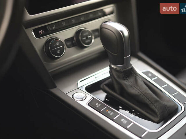 Белый Фольксваген Пассат Альтрак, объемом двигателя 1.97 л и пробегом 274 тыс. км за 20700 $, фото 18 на Automoto.ua