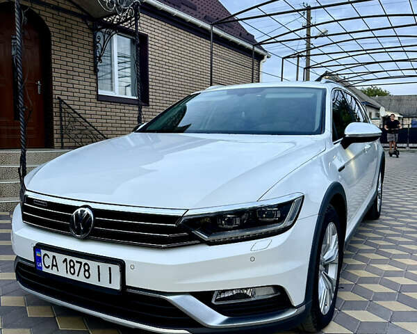 Белый Фольксваген Пассат Альтрак, объемом двигателя 1.97 л и пробегом 192 тыс. км за 21500 $, фото 7 на Automoto.ua