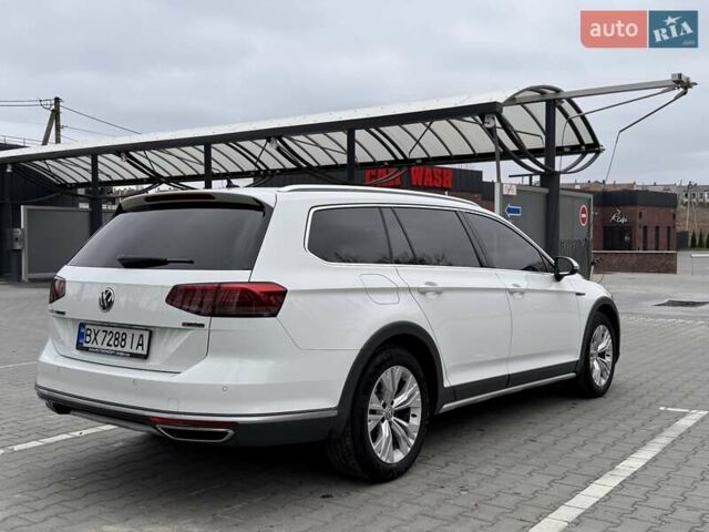 Белый Фольксваген Пассат Альтрак, объемом двигателя 2 л и пробегом 185 тыс. км за 22900 $, фото 5 на Automoto.ua