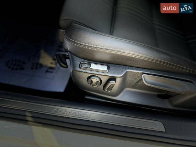 Белый Фольксваген Пассат Альтрак, объемом двигателя 2 л и пробегом 186 тыс. км за 21300 $, фото 72 на Automoto.ua