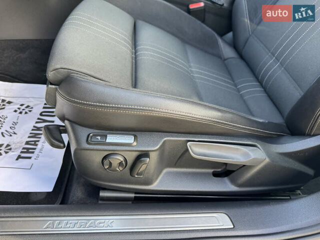 Белый Фольксваген Пассат Альтрак, объемом двигателя 2 л и пробегом 186 тыс. км за 21300 $, фото 37 на Automoto.ua