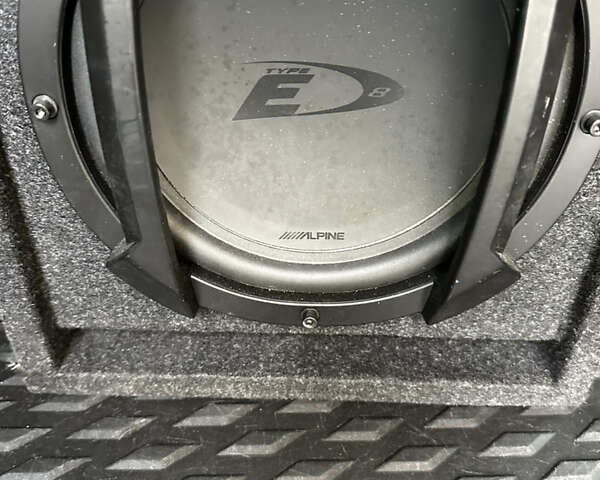 Белый Фольксваген Пассат Альтрак, объемом двигателя 2 л и пробегом 190 тыс. км за 23500 $, фото 31 на Automoto.ua