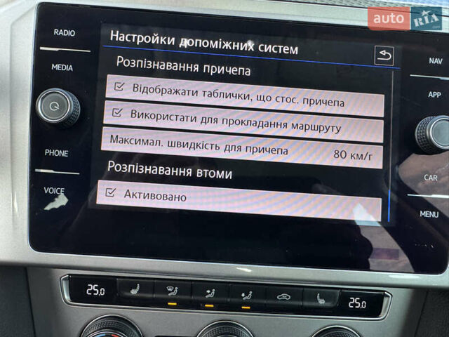 Белый Фольксваген Пассат Альтрак, объемом двигателя 2 л и пробегом 186 тыс. км за 21300 $, фото 58 на Automoto.ua