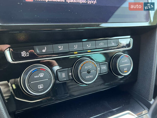 Белый Фольксваген Пассат Альтрак, объемом двигателя 2 л и пробегом 256 тыс. км за 17600 $, фото 33 на Automoto.ua