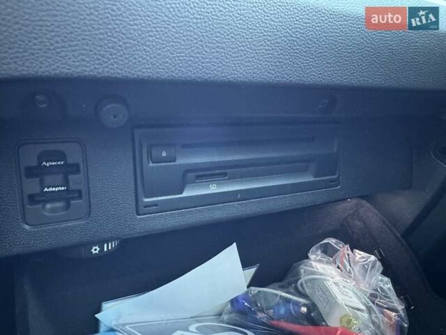 Белый Фольксваген Пассат Альтрак, объемом двигателя 2 л и пробегом 255 тыс. км за 20750 $, фото 61 на Automoto.ua