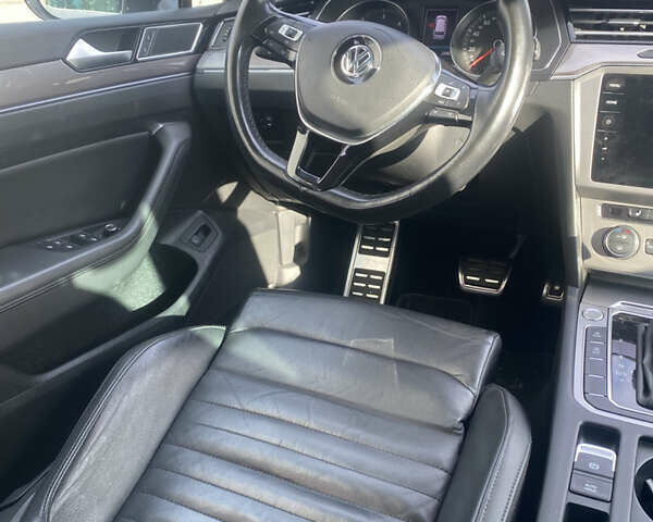 Белый Фольксваген Пассат Альтрак, объемом двигателя 1.97 л и пробегом 280 тыс. км за 23957 $, фото 9 на Automoto.ua