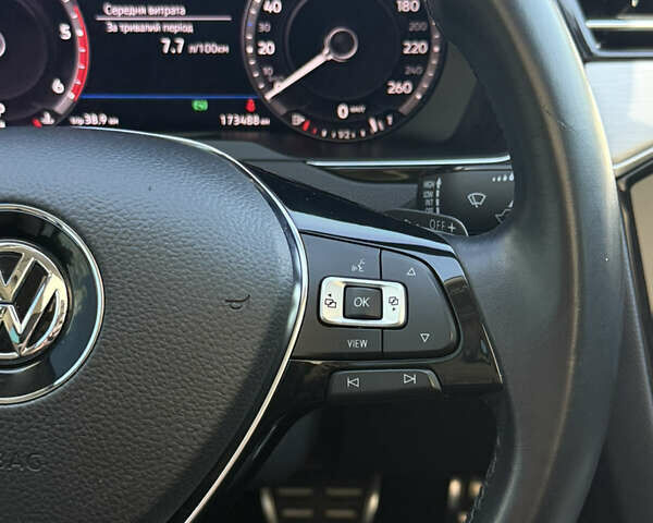 Білий Фольксваген Пассат Альтрак, об'ємом двигуна 2 л та пробігом 176 тис. км за 26500 $, фото 27 на Automoto.ua