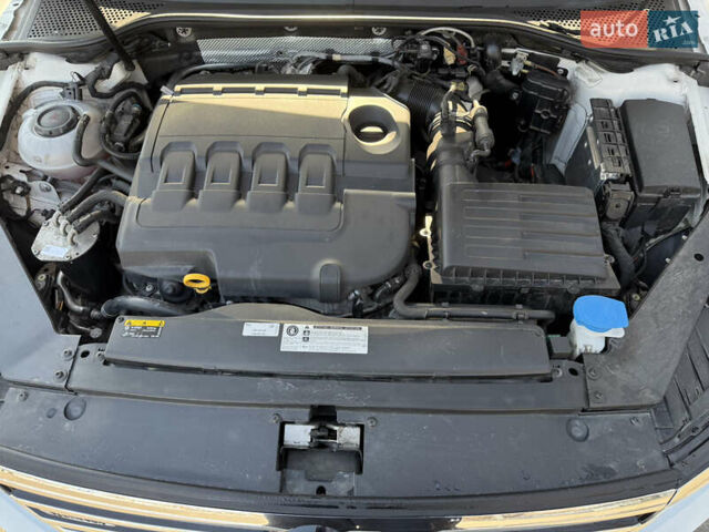 Белый Фольксваген Пассат Альтрак, объемом двигателя 1.97 л и пробегом 198 тыс. км за 25899 $, фото 19 на Automoto.ua