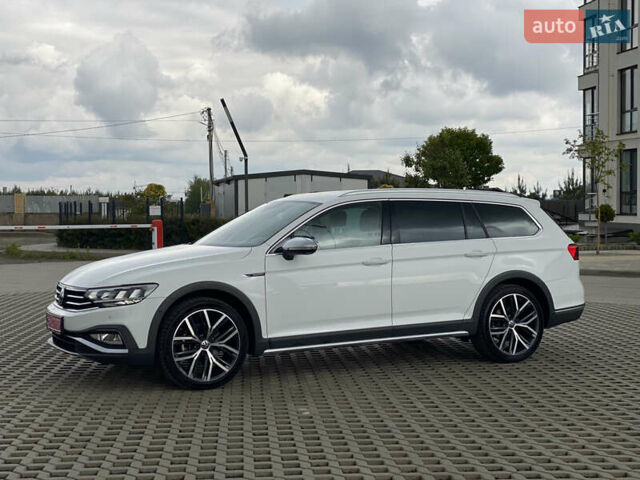 Білий Фольксваген Пассат Альтрак, об'ємом двигуна 1.97 л та пробігом 241 тис. км за 24999 $, фото 15 на Automoto.ua