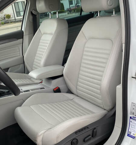 Білий Фольксваген Пассат Альтрак, об'ємом двигуна 1.97 л та пробігом 241 тис. км за 24999 $, фото 49 на Automoto.ua